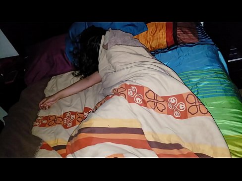 ❤️ A mostohafiú szidja fiatal mostohaanyját, miközben az alszik. ❌ Porno at hu.quizfarmature.ru ❌️❤